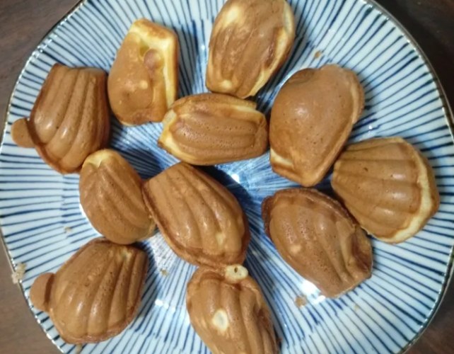 脆皮雞蛋糕