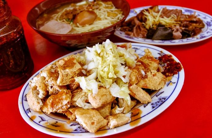 關山臭豆腐店家